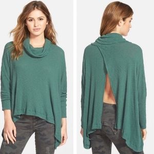 Free People world traveler top/sweater size M